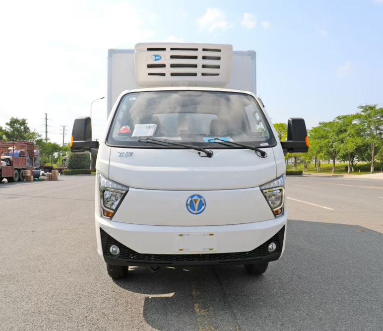 飛碟締途EF3純電動(dòng)63.75度冷藏車(chē)圖片2